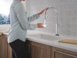 Touch2O® Technology Kitchen Faucet with Touchless Technology
