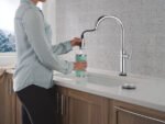 Touch2O® Technology Kitchen Faucet with Touchless Technology